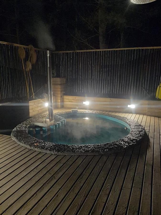 Curi Lodge 皮奇勒姆 外观 照片
